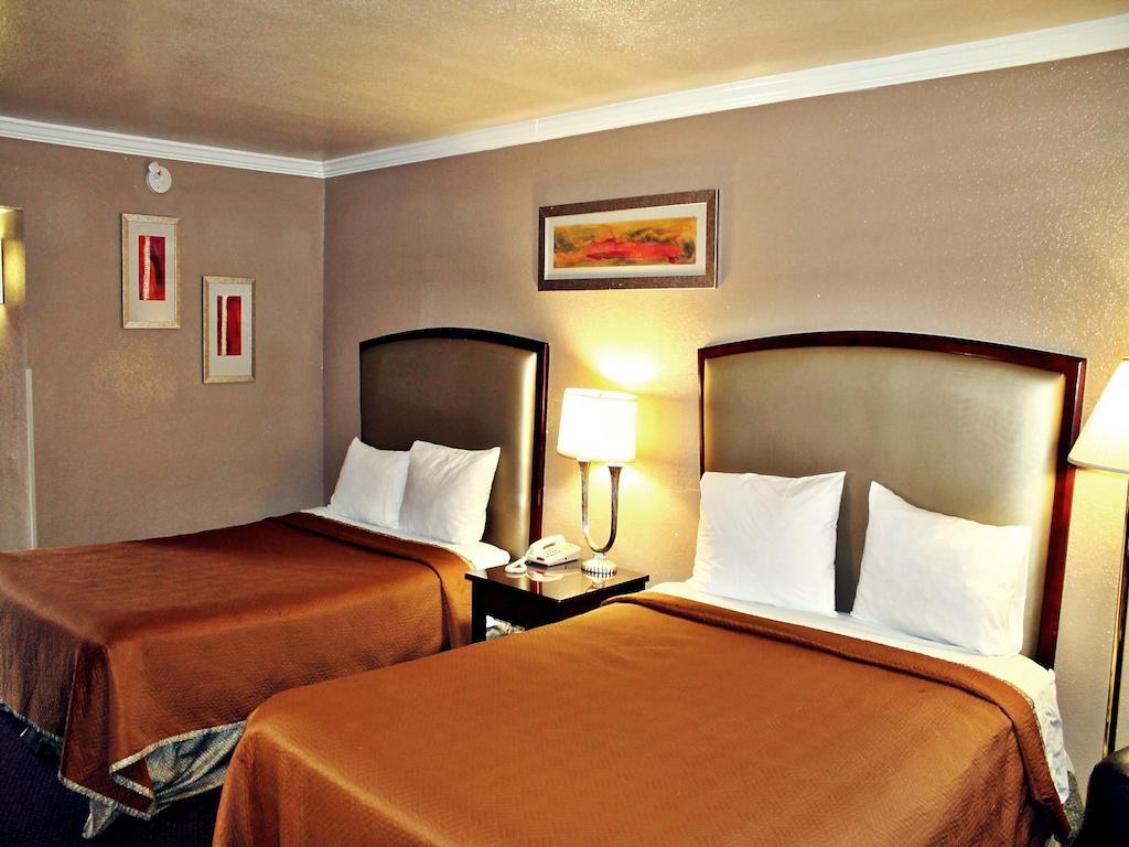 The Inn At Alamo / Riverwalk / Convention Center Сан-Антонио Номер фото