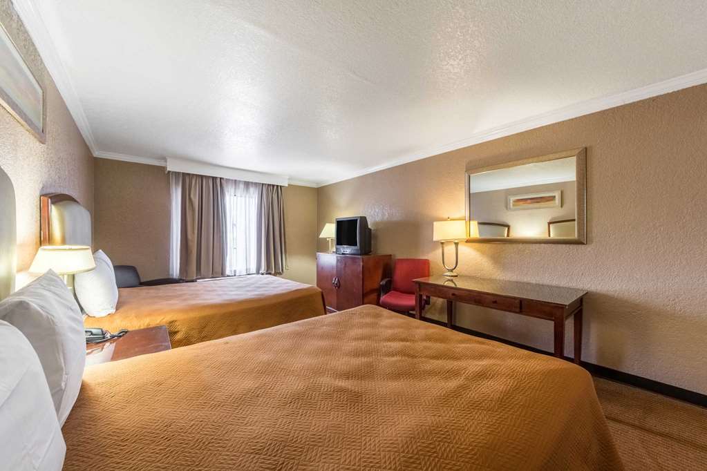 The Inn At Alamo / Riverwalk / Convention Center Сан-Антонио Номер фото