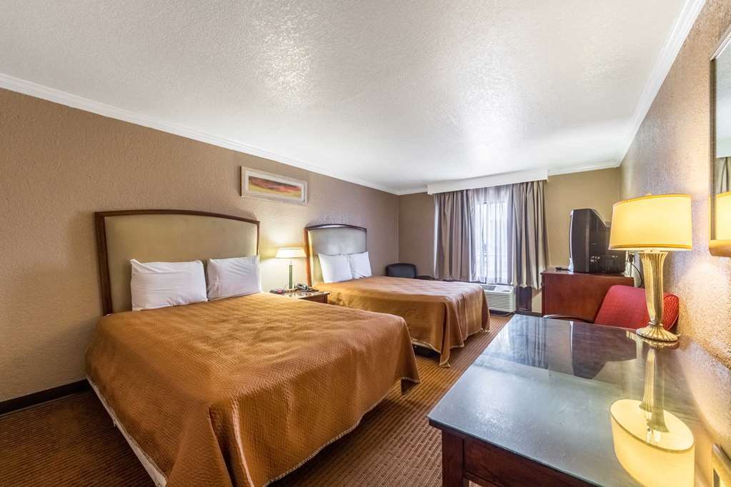 The Inn At Alamo / Riverwalk / Convention Center Сан-Антонио Номер фото
