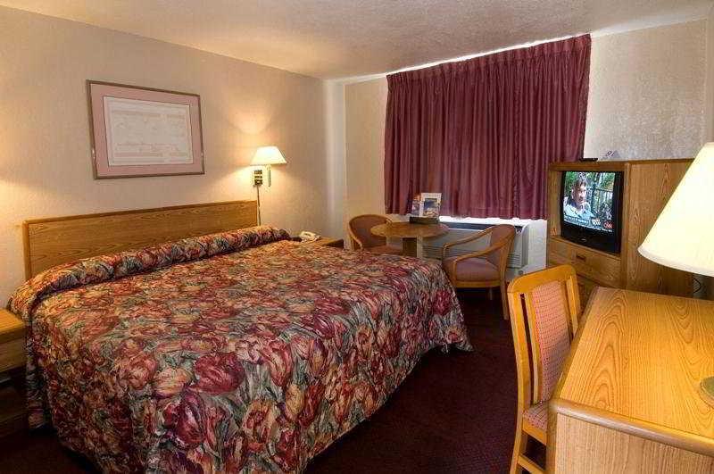 The Inn At Alamo / Riverwalk / Convention Center Сан-Антонио Номер фото
